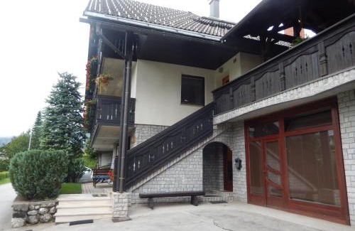 Bohinjska Bistrica Apartment | Apartment Dijak