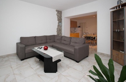 Silo Apartment | Apartment Dražen