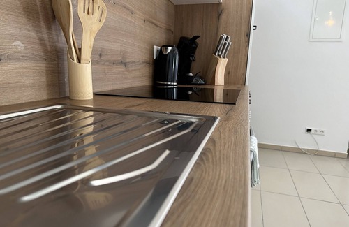 Koetz Apartment | Apartment 'Dreams Unterkunft' with Wi-Fi and Air Conditioning