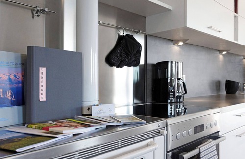 Renon Apartment | Apartment 'Ebnerhof' with Mountain View, Private Terrace and Wi-Fi