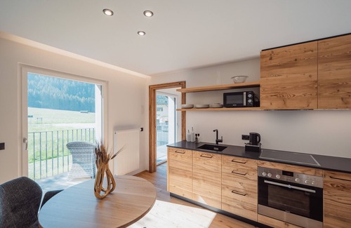 Prateria Apartment | Apartment 'Edelweiß' with Mountain View, Shared Terrace and Wi-Fi