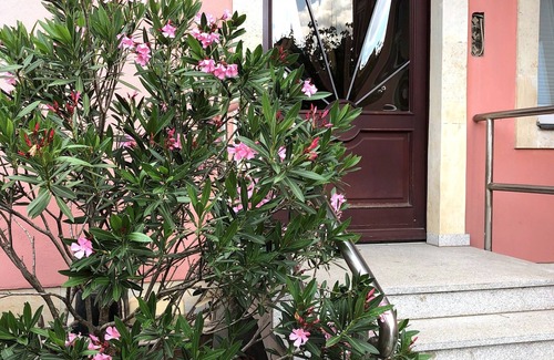 Laubegast Apartment | Apartment Elbhangblick - Apartment for 2 - 3 persons