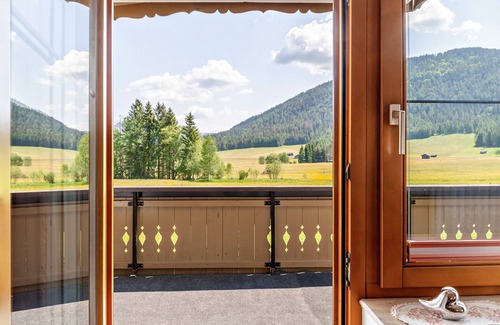 Leutasch Apartment | Apartment "Enzian 1" with Mountain View, Private Terrace & Wi-Fi