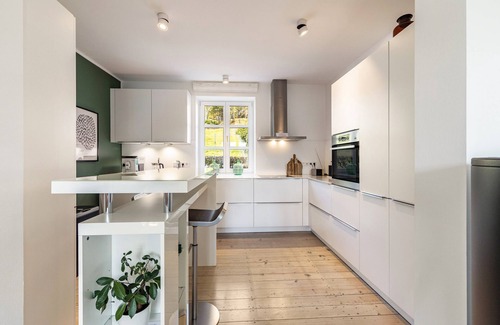 Attendorn Apartment | Apartment 'Erdgeschoss, 65qm' with Wi-Fi