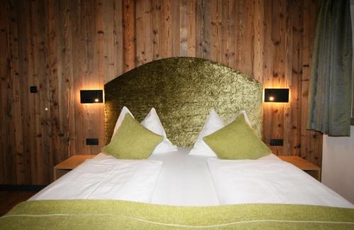 Finsing Apartment | Apartment Erzherzog's Apts-Zillertal Kaiser Lodge by Interhome