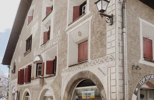 Samedan Apartment | Apartment Euforia - Elegant 2-Room Apartment