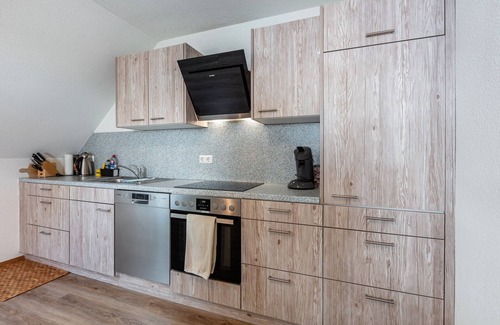 Neuenweg Apartment | Apartment 'Ferienwohnung Belchenblick Nr 2' with Shared Terrace, Shared Garden and Wi-Fi