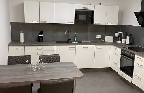 Schonebeck Apartment | Apartment 'Ferienwohnung 13' with Private Terrace and Wi-Fi