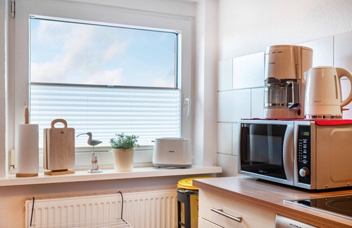 Innenhafen Apartment | Apartment 'Ferienwohnung Schacht' with Private Terrace and Wi-Fi