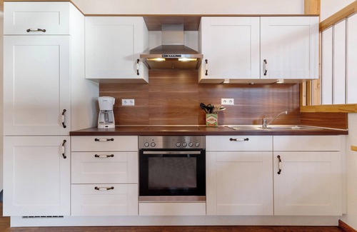 Nesselried Apartment | Apartment 'Ferienwohnung Apfel' with Shared Garden, Balcony and Wi-Fi