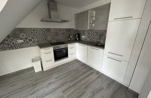 Mellensee Apartment | Apartment 'Ferienwohnung Am Mellensee' with Lake View, Shared Garden and Wi-Fi