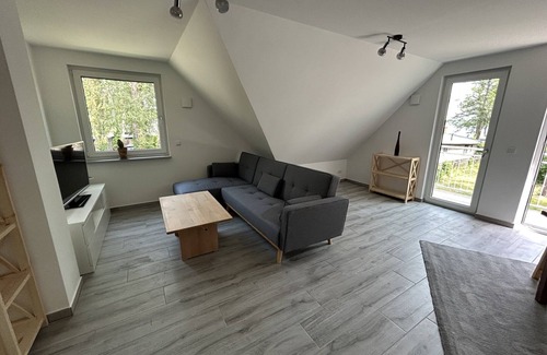 Mellensee Apartment | Apartment 'Ferienwohnung Am Mellensee' with Lake View, Shared Garden and Wi-Fi