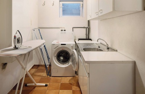 Breitnau Apartment | Apartment 'Ferienwohnung Storchennest' with Mountain View, Shared Garden and Wi-Fi