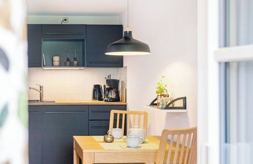 Muhldorfl Apartment | Apartment 'Ferienwohnung Reschbergwies'n' with Mountain View, Balcony and Wi-Fi