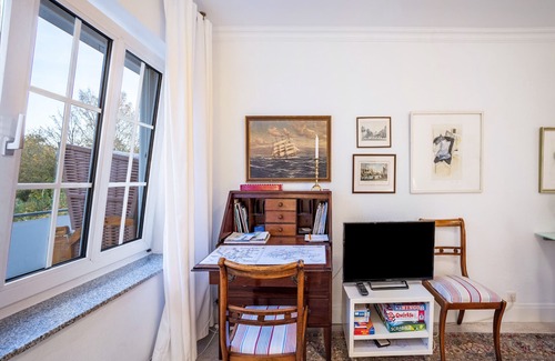 Poppenbuttel Apartment | Apartment 'Ferienwohnung Balkon-suite' with Balcony and Wi-Fi