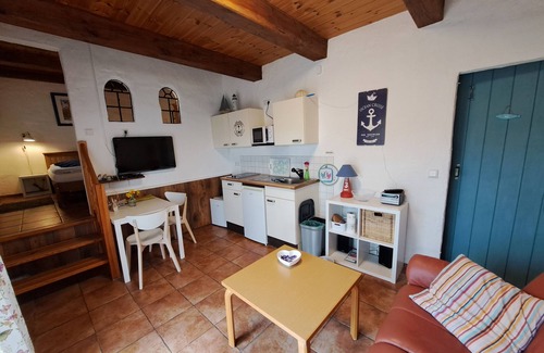 Rodenas Apartment | Apartment 'Ferienwohnung Sjaelland' with Private Terrace and Private Garden