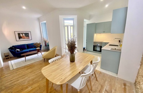 Figueira da Foz Apartment | Apartment for 2 people in a carefully renovated house dating back to 1850