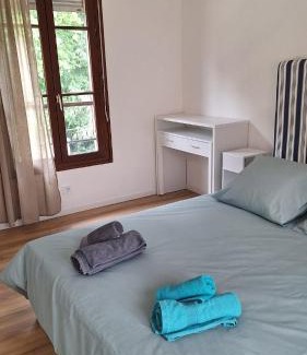 Survilliers Apartment | Apartment for 6 people CDG and Asterix parc