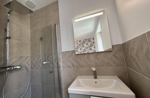 Le Mayet-de-Montagne Apartment | Apartment Le Mayet-de-Montagne, 2 bedrooms, 4 persons