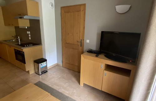 Sainte-Foy-Tarentaise Apartment | Apartment 6 people - 2 Bedrooms