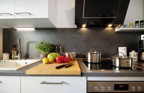 Kadenbach Apartment | Apartment "Fuchs" with Private Garden & Wi-Fi