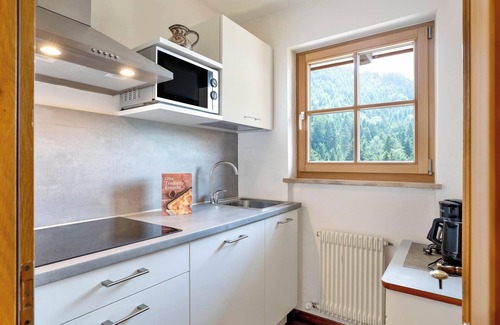 Trodena Apartment | Apartment "Gabrielli Anna" with Mountain View, Wi-Fi, Terrace & Garden
