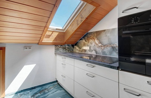 Hohenwart Apartment | Apartment 'Galerie' with Shared Pool, Shared Garden and Wi-Fi
