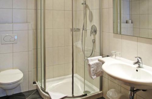 Kappl Apartment | Apartment Georg by Interhome