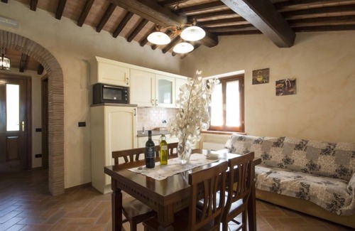 Giugnano Apartment | Apartment Giglio by Interhome