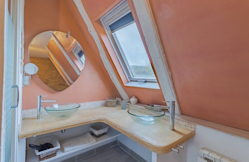 Sainte-Mondane Apartment | Apartment 'Gite Castelnaud' with Private Terrace, Private Garden and Wi-Fi