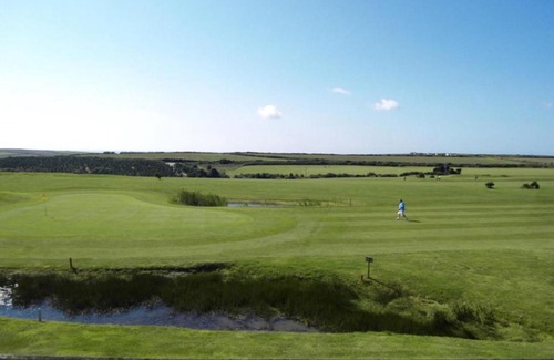 Saint Columb Major Apartment | Apartment Golfer View-1 by Interhome