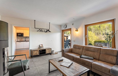 Heringhausen Apartment | Apartment 'Grete' with Mountain View, Private Terrace and Wi-Fi