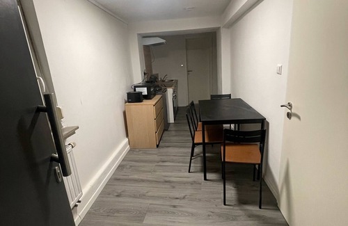 Furfeld Apartment | Apartment 'Große Wohnung' with Wi-Fi