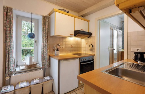 Klintum Apartment | Apartment 'Große Ferienwohnung' with Shared Terrace, Shared Garden and Wi-Fi