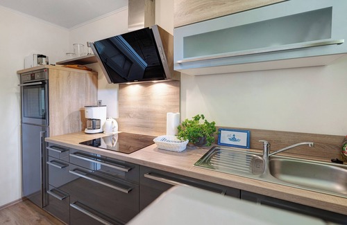 Sankt Michaelisdonn Apartment | Apartment 'Hoper Mühle' with Balcony and Wi-Fi