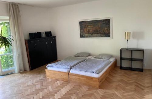 Dejvice Apartment | Apartment Hanspaulka