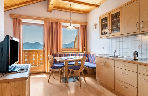 Lajen Apartment | Apartment 'Haus Alpenblick Apt Brunelle' with Mountain View, Shared Garden and Wi-Fi