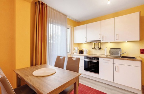 Stryck Apartment | Apartment 'Haus Erika - Ferienwohnung 1' with Shared Garden, Balcony and Wi-Fi