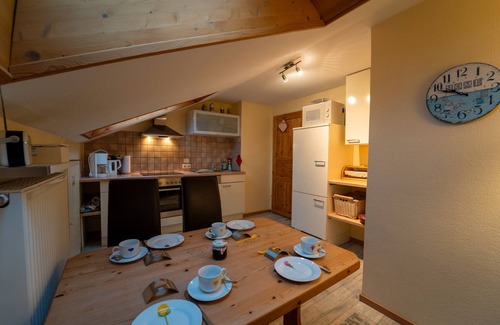 Bad Kohlgrub Apartment | Apartment 'Haus im Oberland - Fewo Berg' with Mountain View, Balcony and Wi-Fi
