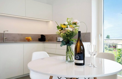 Magre sulla Strada del Vino House | Apartment "Haus Weinblick 5" with Mountain View, Garden & Wi-Fi