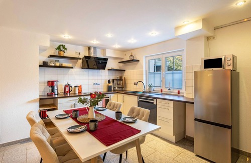 Lindlar Apartment | Apartment 'Helle' with Mountain View, Private Terrace and Wi-Fi