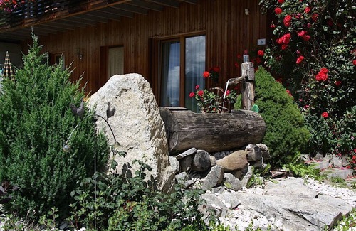 Prateria Apartment | Apartment “Hofchalet Berg - Örlerhof” with Mountain View, Wi-Fi, Jacuzzi, Sauna, Garden & Terrace