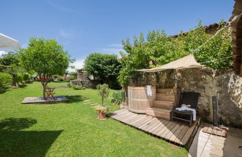 Kras Apartment | Apartment House Artes with Free Hot Tub & Sauna