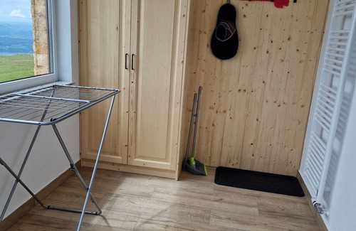 Ambroz pod Krvavcem Apartment | Apartment Hrast - Amazing place in the mountains - Pr Ambružarju