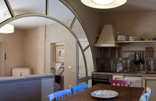 Colle di Val d'Elsa Villa | Apartment in villa with WIFI, A/C, pool, TV, patio, panoramic view, parking, close to San Gimignano