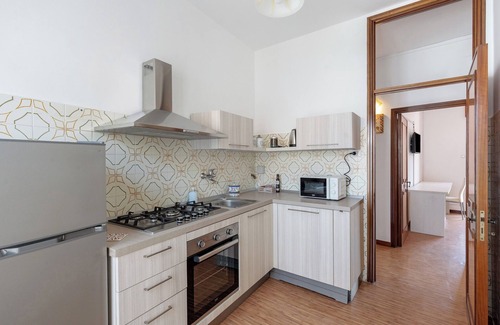 Bomerano Apartment | Apartment 'Il Sentiero Degli Dei' with Balcony, Wi-Fi and Air Conditioning