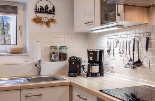 Sachsenhausen Apartment | Apartment 'Im Kleinen Feld' with Private Terrace, Private Garden and Wi-Fi