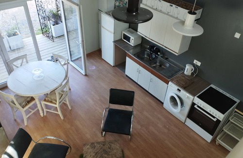 Plovan Apartment | Apartment in a farmhouse 600 meters from the ocean