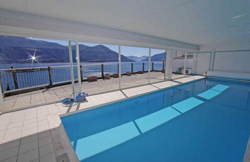 Porto Ronco Apartment | Apartment in an elevated position with magnificent panoramic views of the Brissago Islands