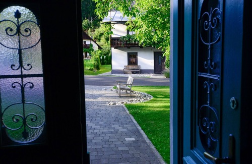 Notsch im Gailtal Apartment | Apartment in a lovingly renovated villa in a former pharmacy